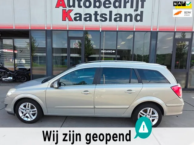 Opel Astra (2007) — foto 1