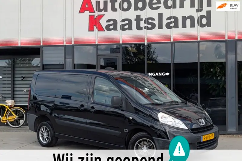 Peugeot Expert (2011)