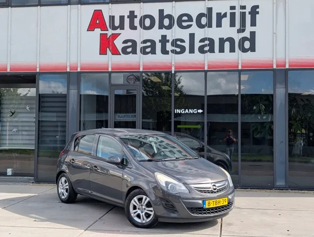 Opel Corsa (2013) — foto 1
