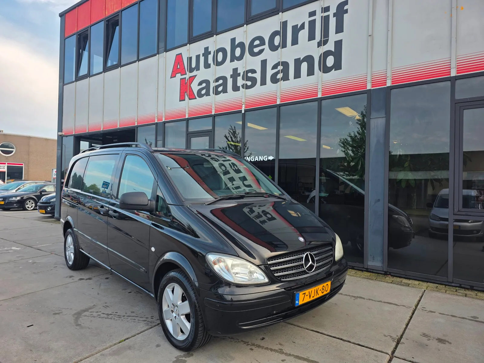 Mercedes-Benz Vito (2010) — foto 1