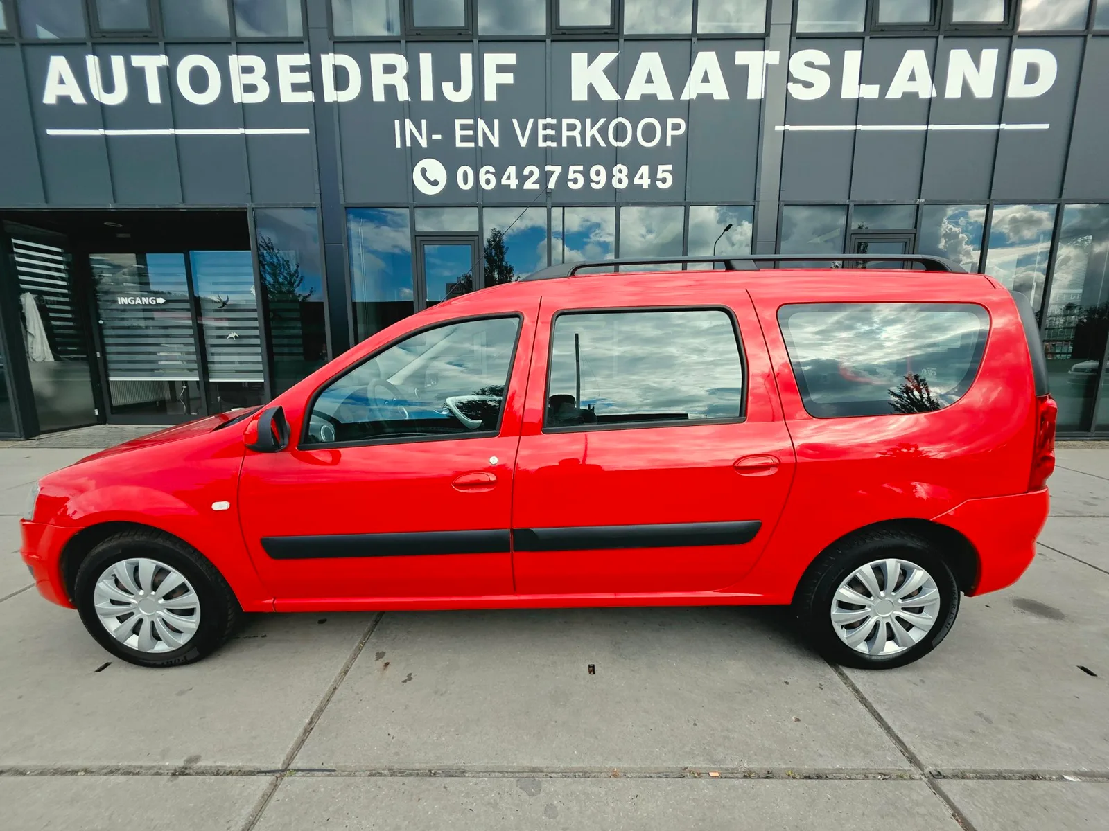 Dacia Logan MCV (2010) — foto 1