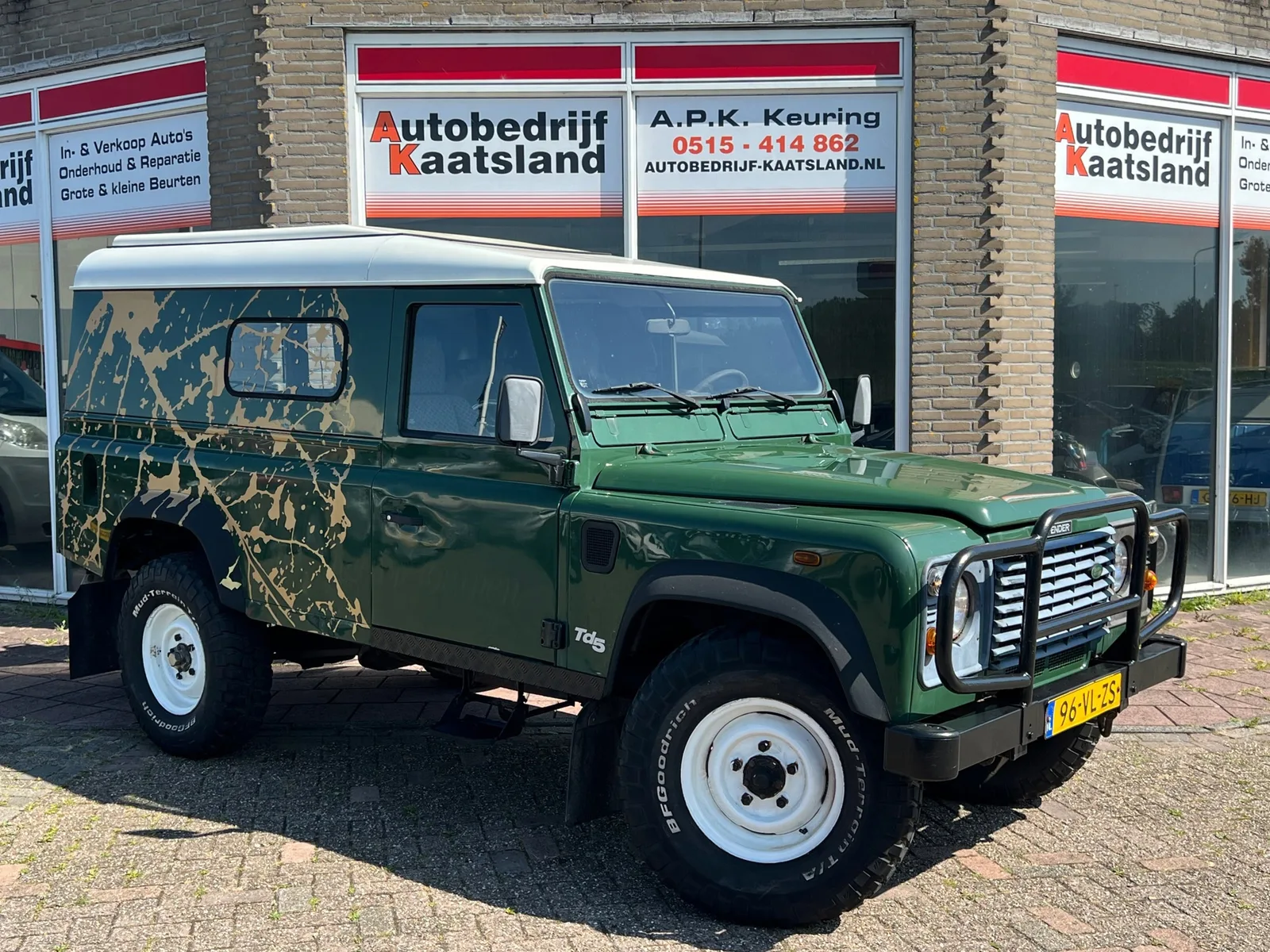 Land Rover Defender (2000) — foto 1