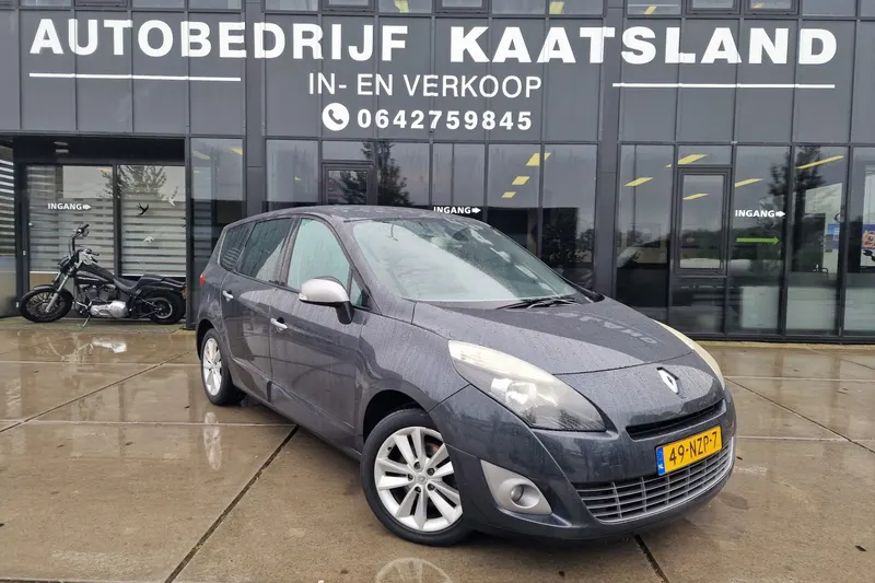 Renault Grand Scénic (2011)