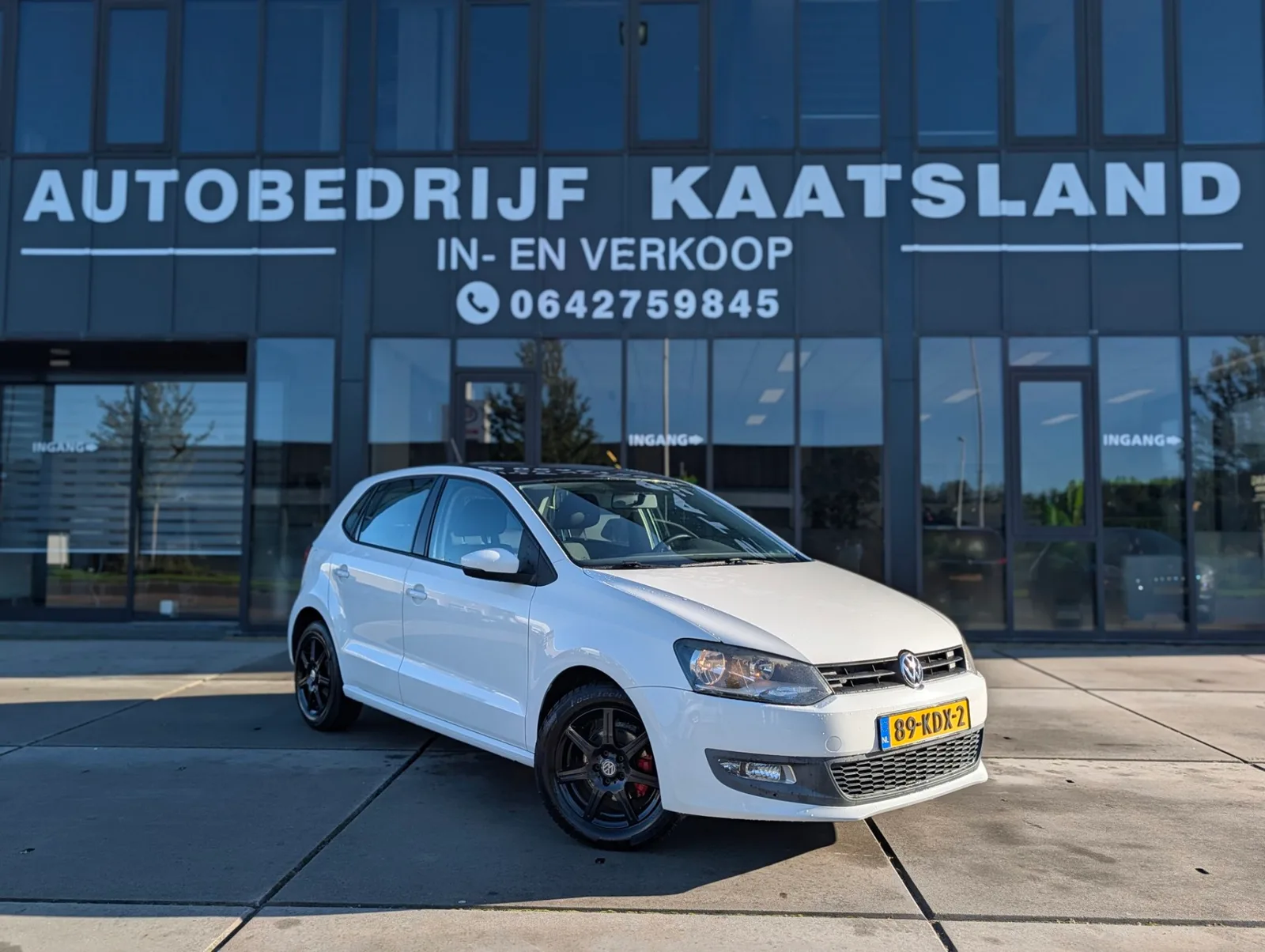 Volkswagen Polo (2009) — foto 1