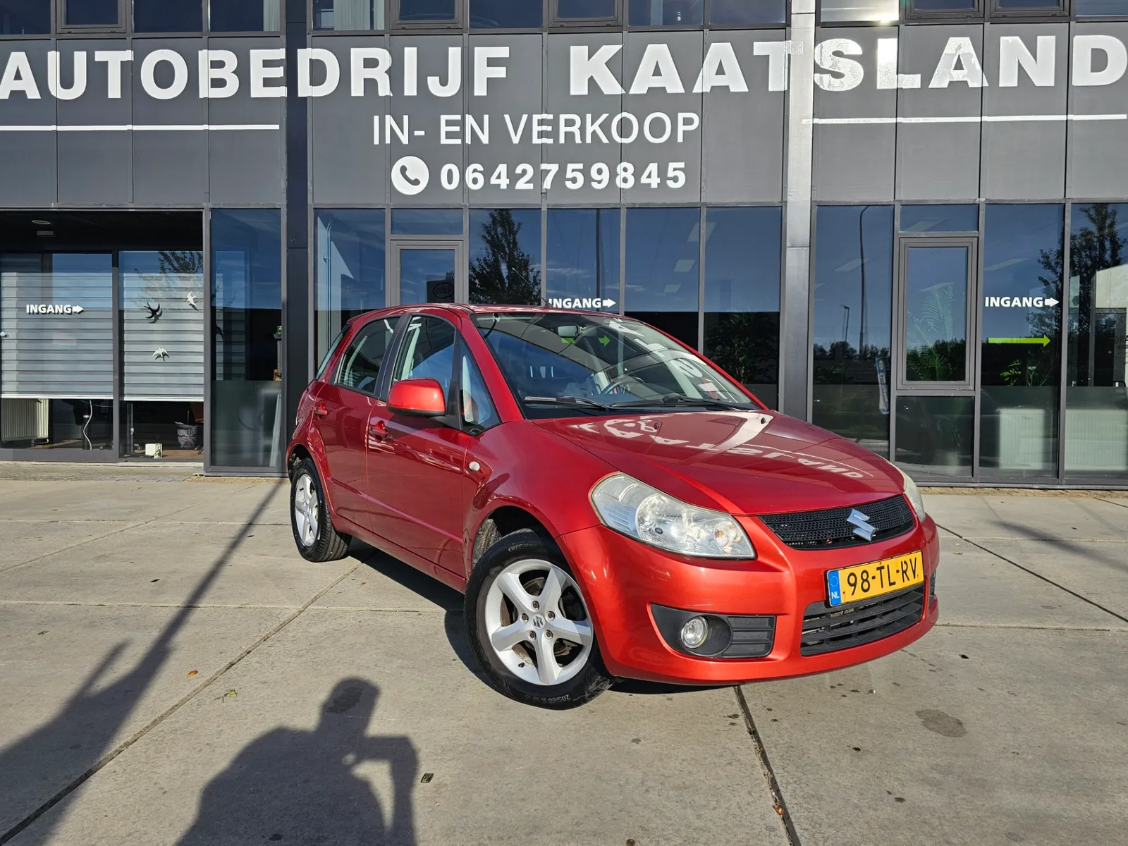 Suzuki SX4 (2006) — foto 1