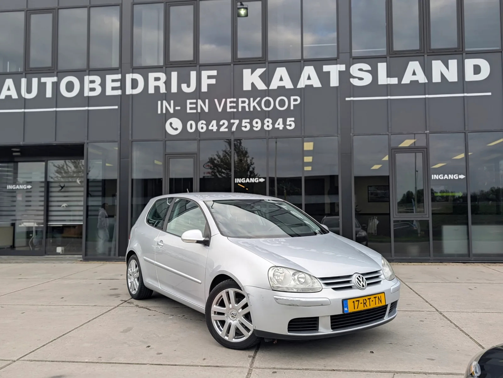 Volkswagen Golf (2005) — foto 1