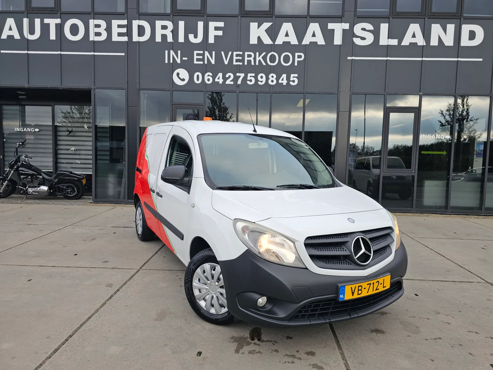 Mercedes-Benz Citan (2013) — foto 1