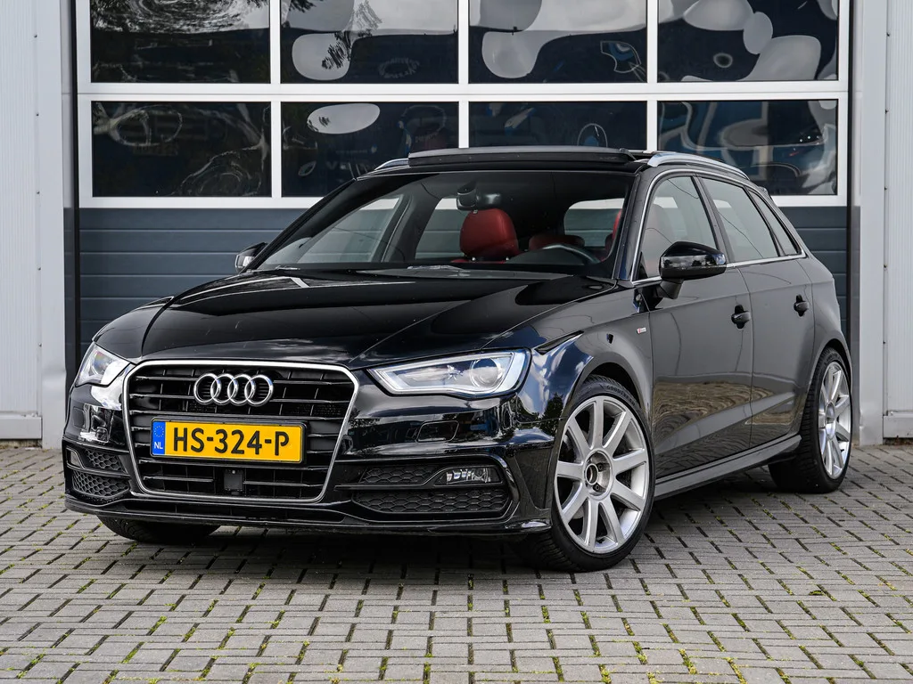 Audi A3 (2015) — foto 1
