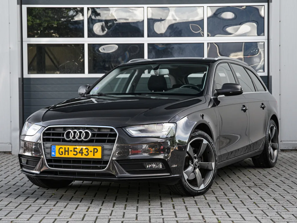 Audi A4 (2015) — foto 1