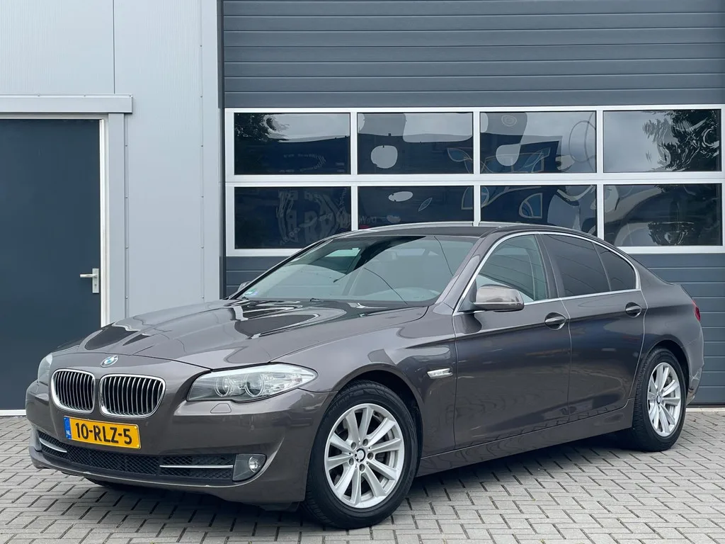 BMW 5-Serie (2011) — foto 1