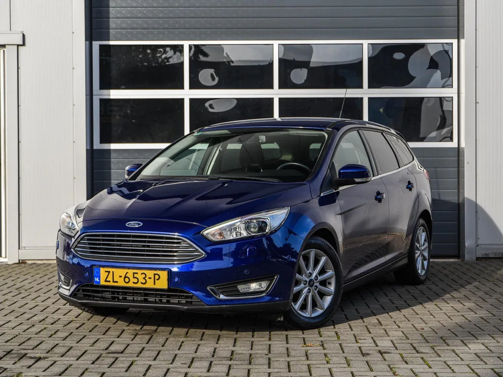 Ford Focus (2015) — foto 1