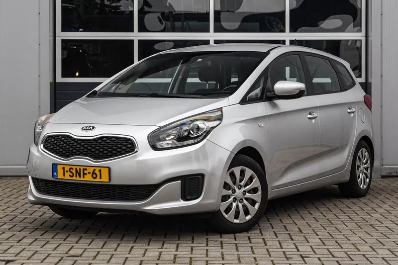 Kia Carens (1991)