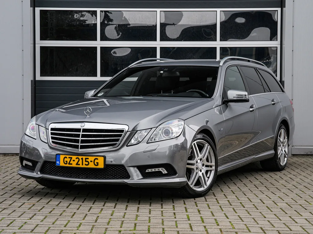 Mercedes-Benz E-Klasse (2011) — foto 1