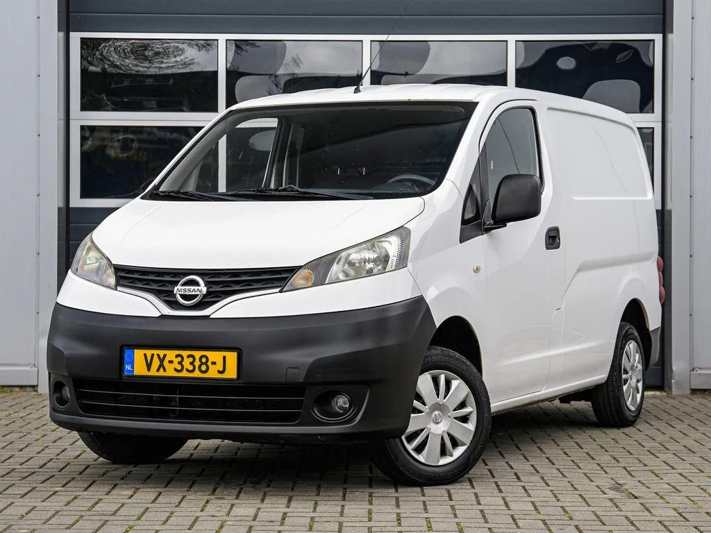 Nissan Nv200 (2016) — foto 1