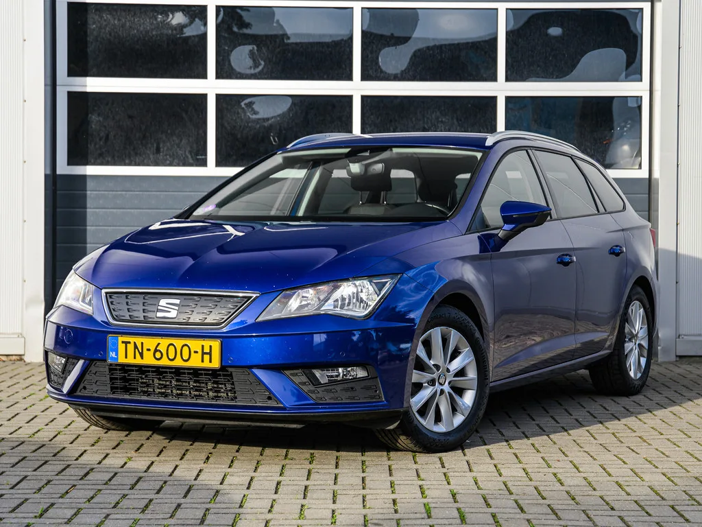 SEAT Leon (2018) — foto 1