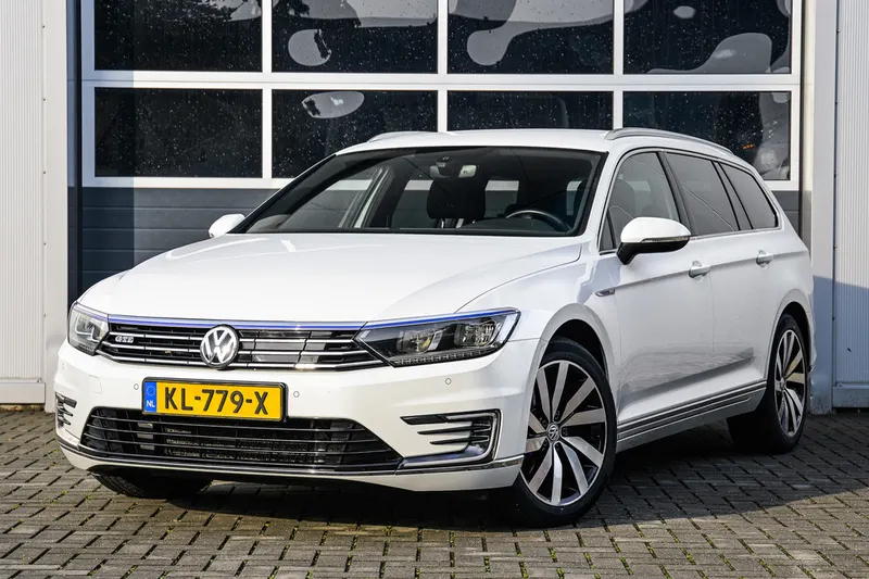 Volkswagen Passat (2016)