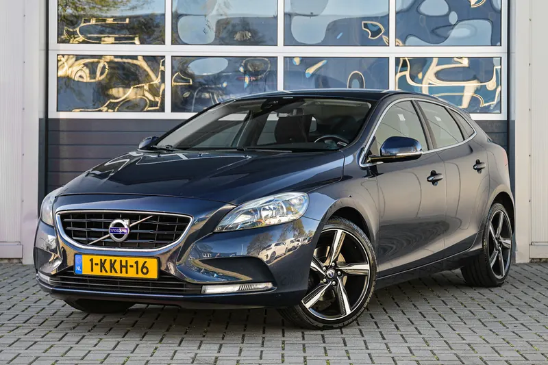 Volvo V40 (2013)