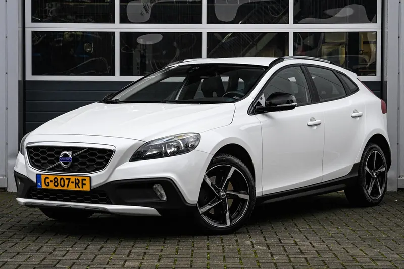 Volvo V40 (2014)