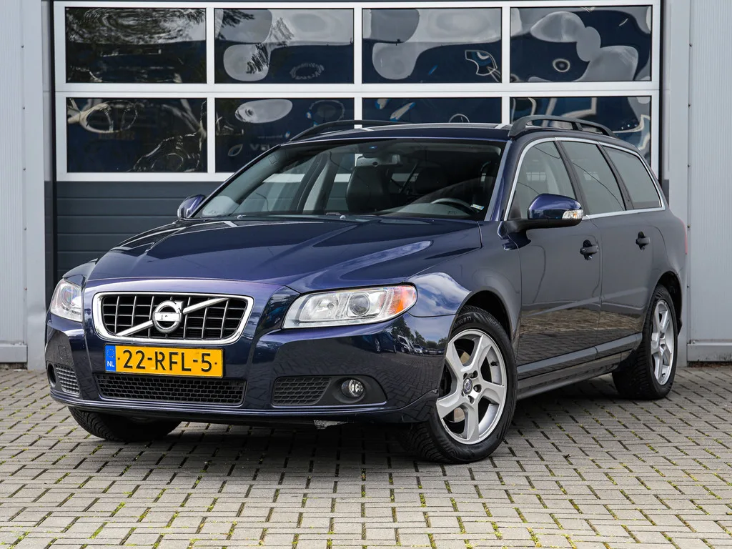 Volvo V70 (2011) — foto 1