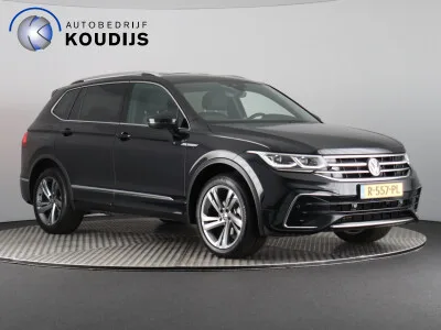 Volkswagen Tiguan (2022) — foto 1