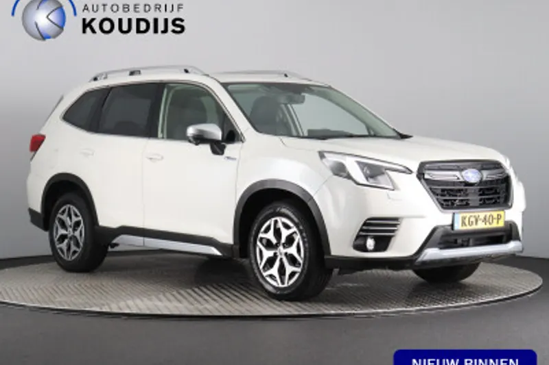 Subaru Forester (2023)