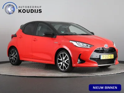 Toyota Yaris (2021) — foto 1
