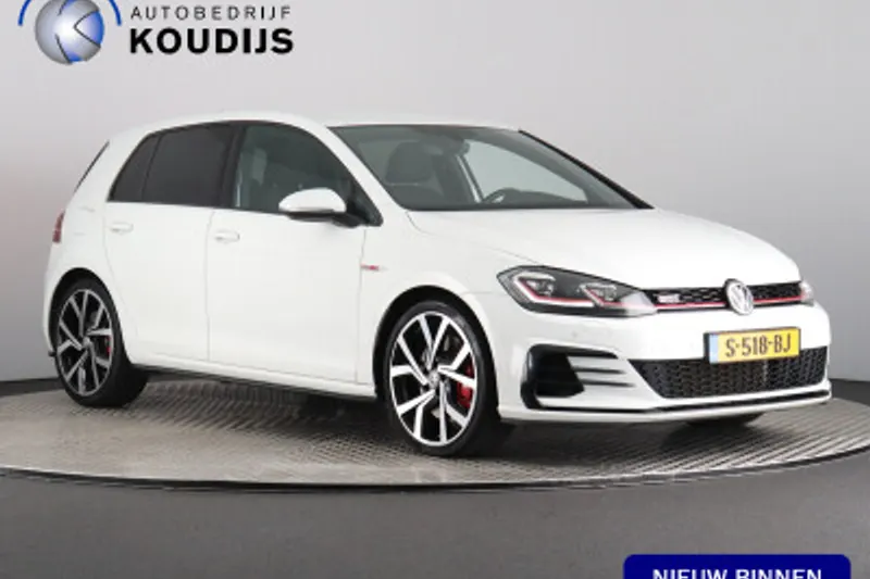 Volkswagen Golf (2019)