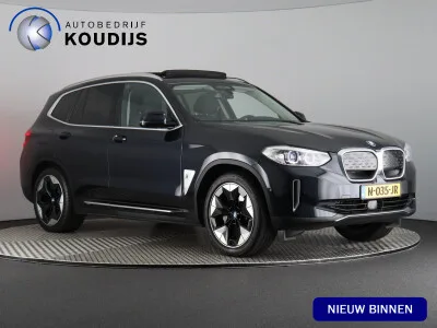 BMW iX3 (2021) — foto 1