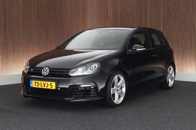 Volkswagen Golf (2010)
