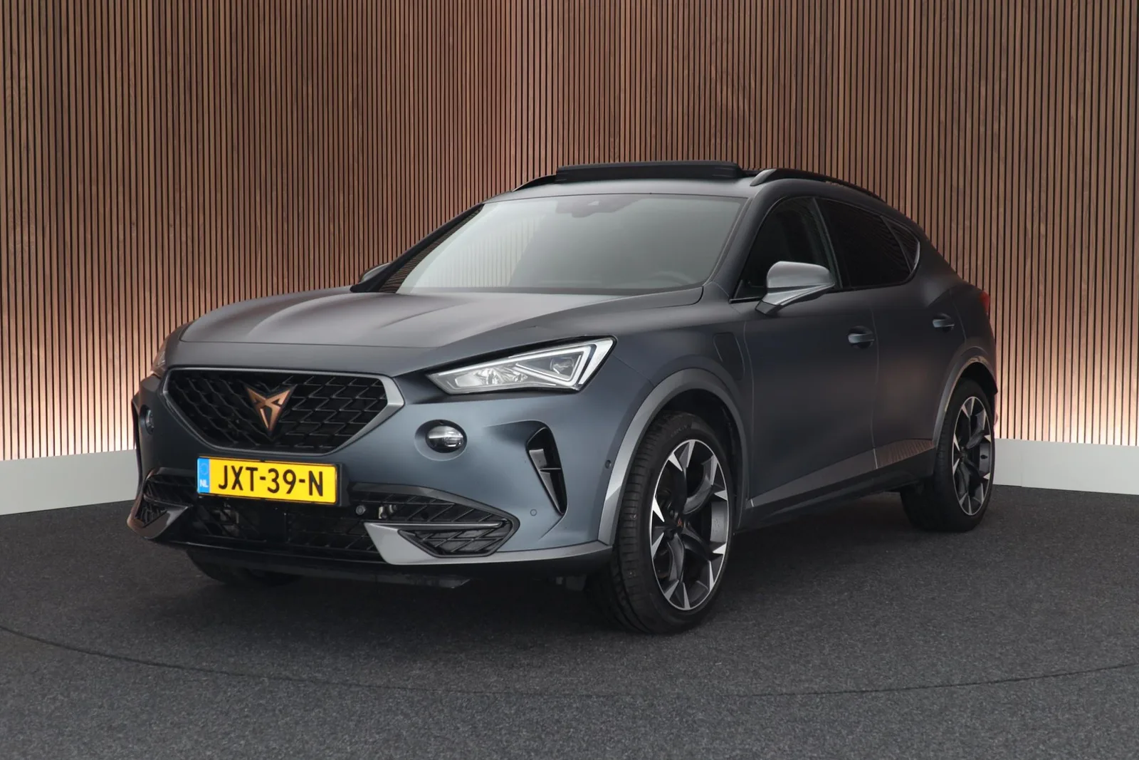 CUPRA Formentor (2023) — foto 1