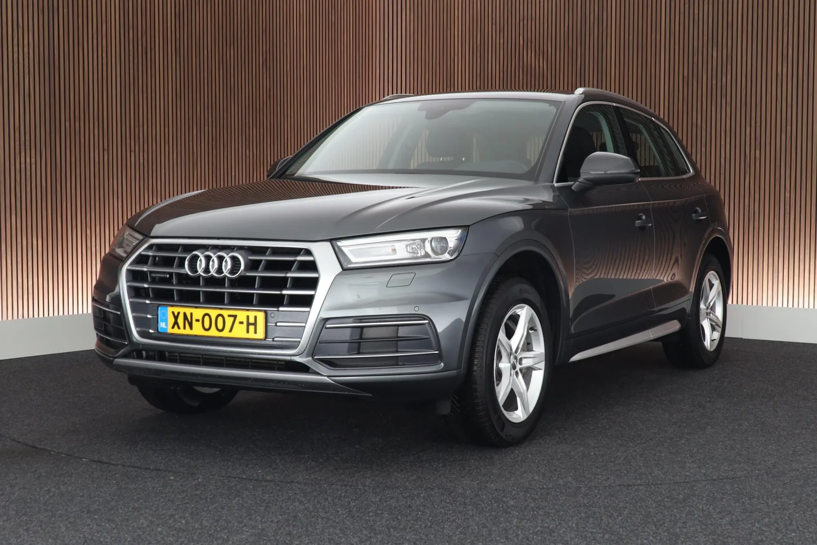 Audi Q5 (2018) — foto 1