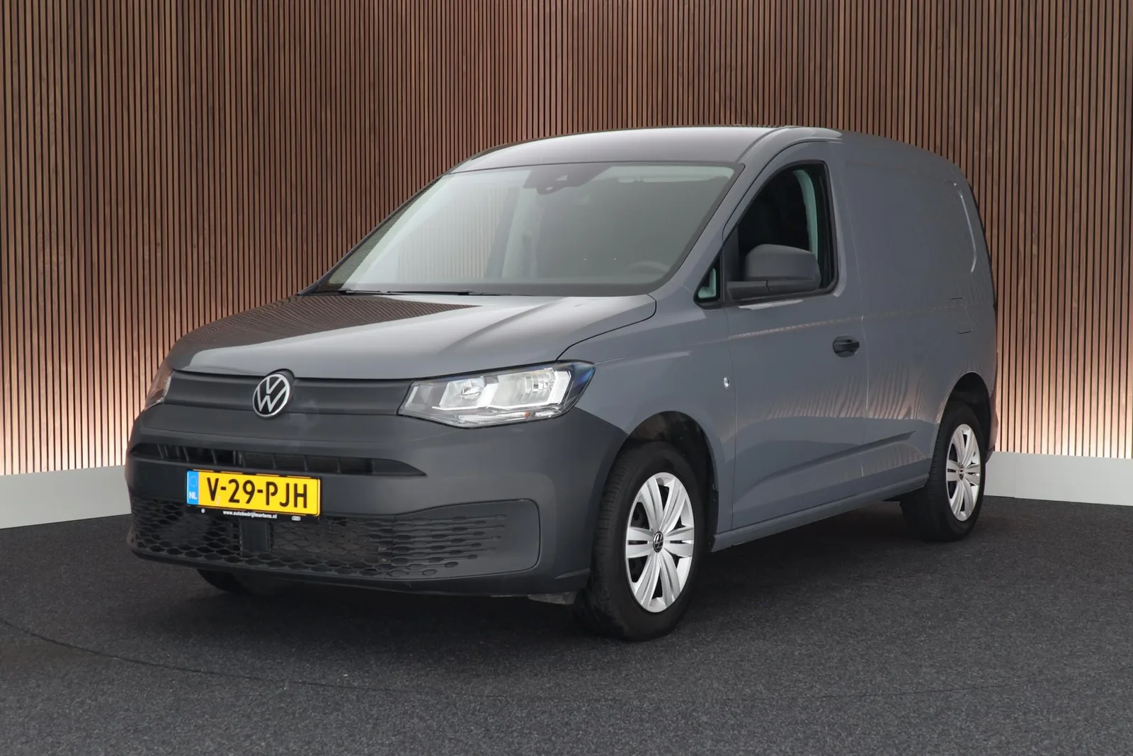 Volkswagen Caddy (2024) — foto 1