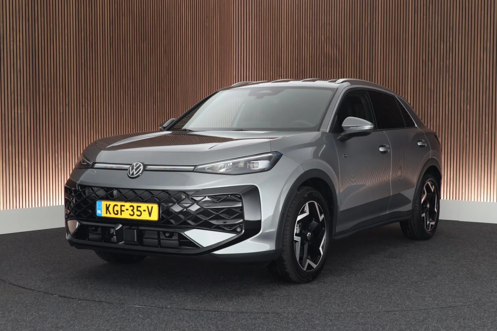 Volkswagen T-Roc (2026) — foto 1
