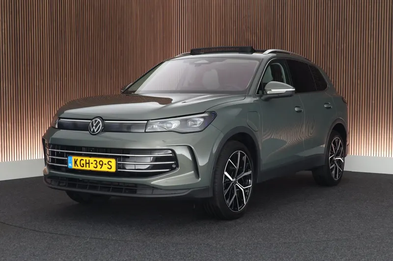 Volkswagen Tiguan (2025)