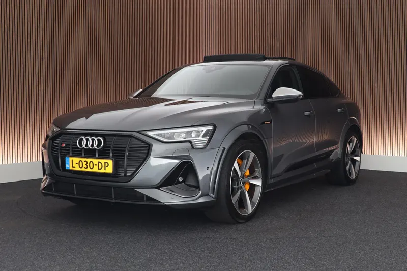 Audi e-tron (2021)