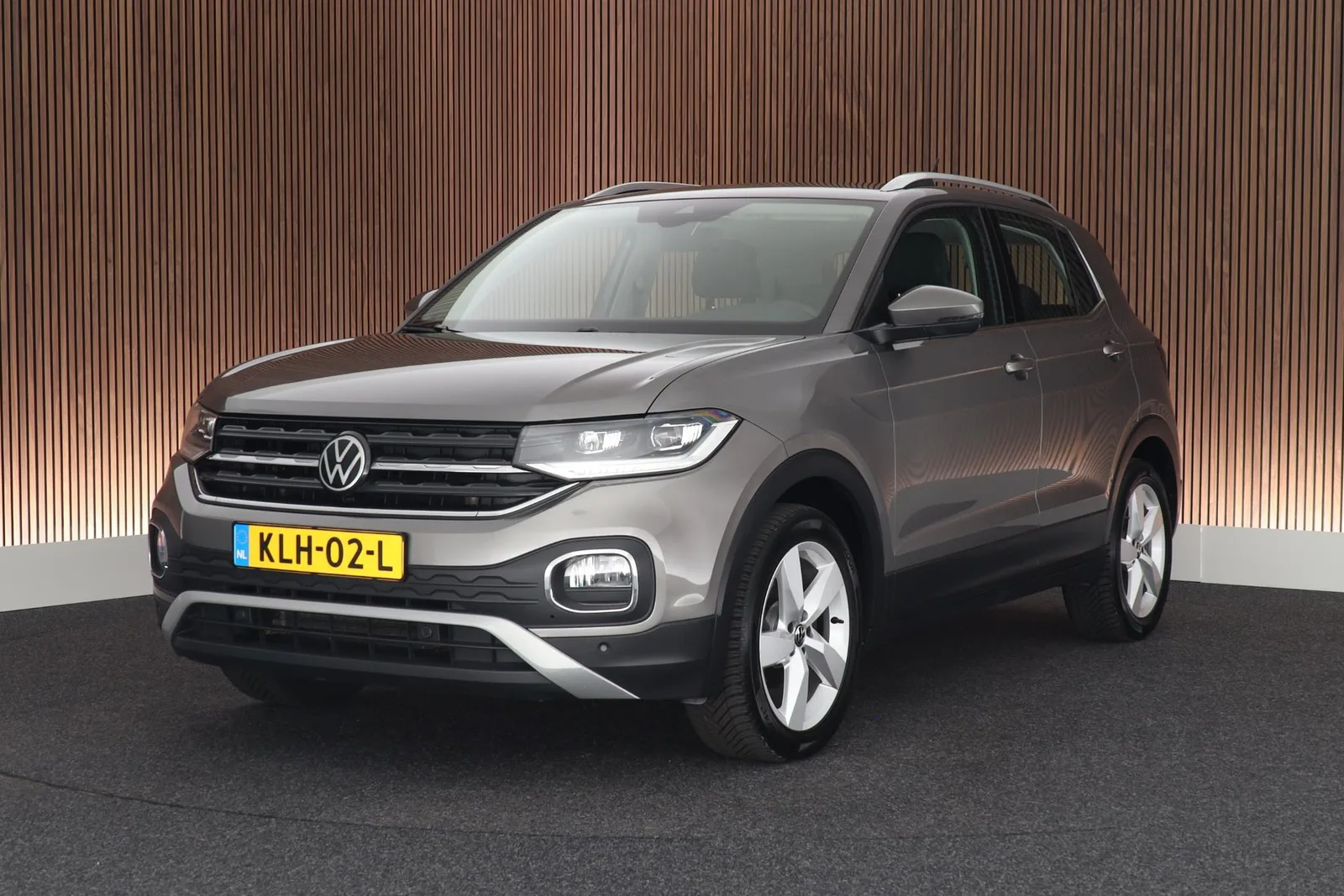 Volkswagen T-Cross (2021) — foto 1