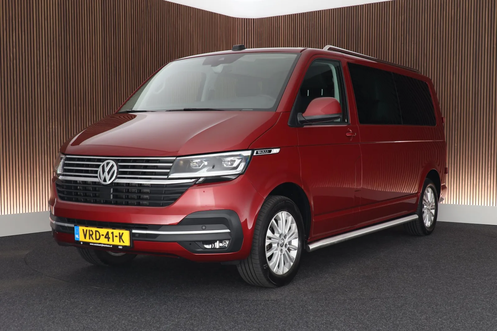 Volkswagen Transporter (2022) — foto 1