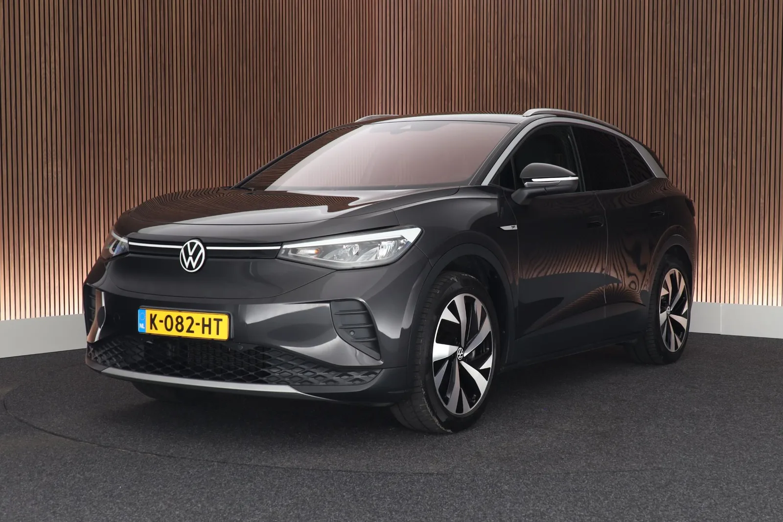 Volkswagen ID.4 (2020) — foto 1