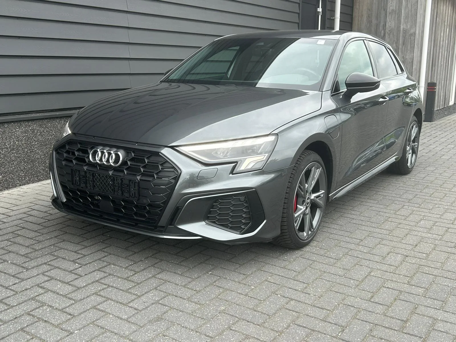 Audi A3 (2022) — foto 1