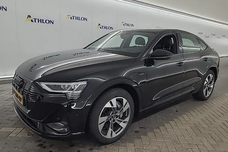 Audi e-tron (2022)