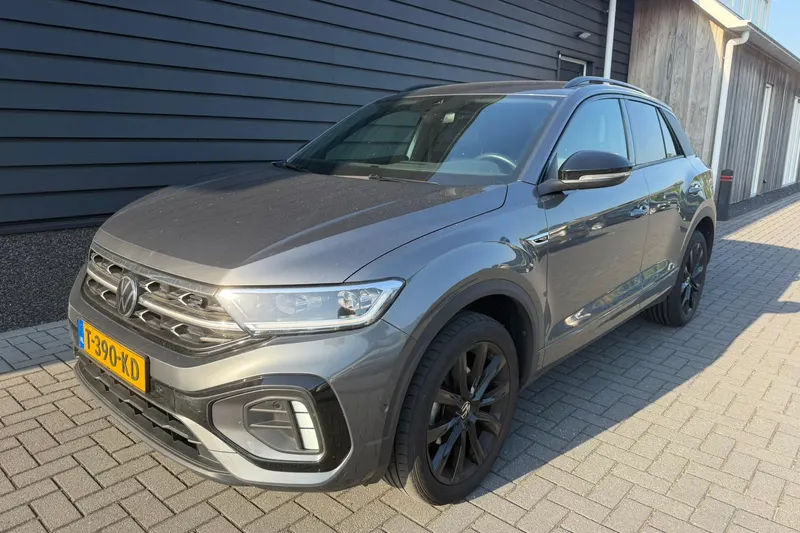 Volkswagen T-Roc (2022)