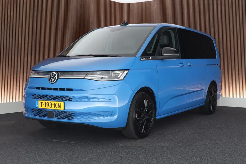 Volkswagen Multivan (2023)