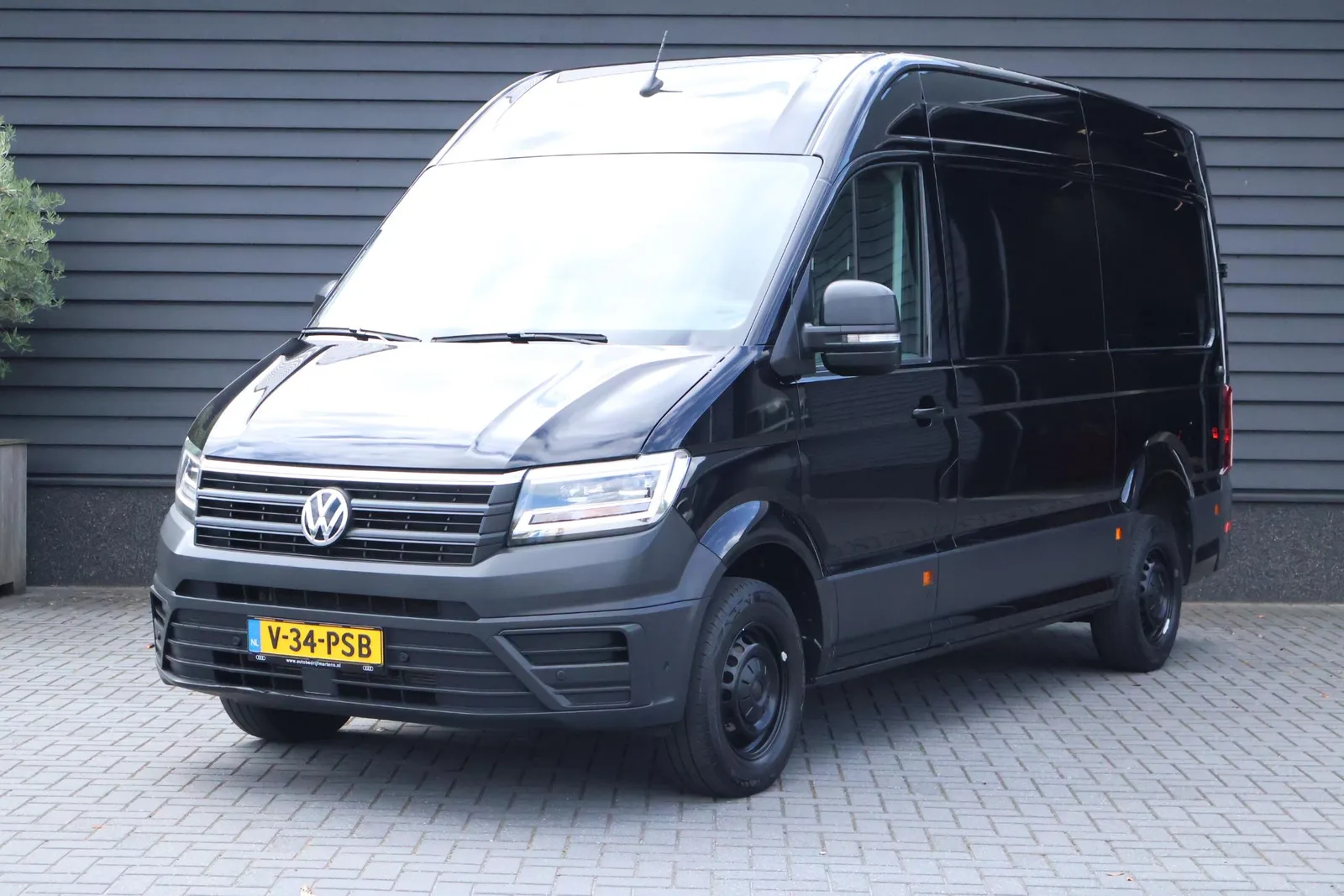 Volkswagen Crafter (2022) — foto 1