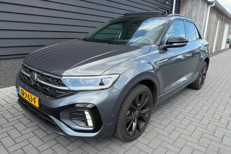 Volkswagen T-Roc (2024)