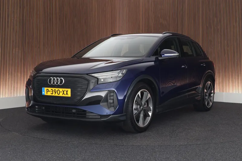 Audi Q4 e-tron (2022)