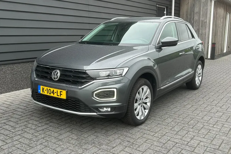 Volkswagen T-Roc (2020)