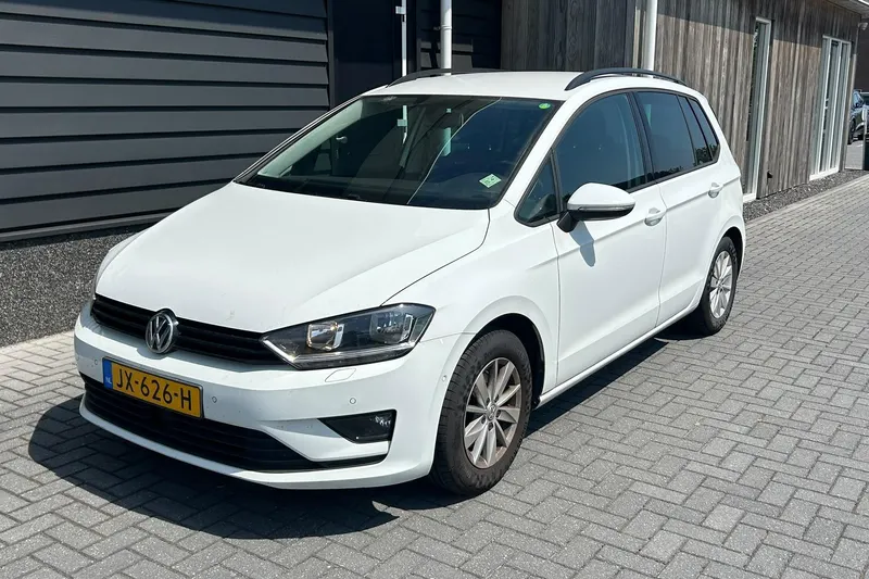 Volkswagen Golf (2015)
