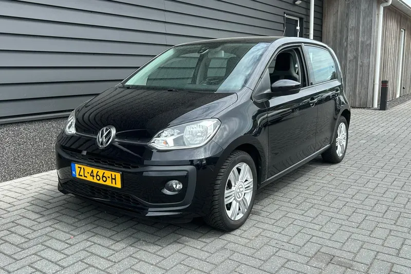Volkswagen Up! (2019)