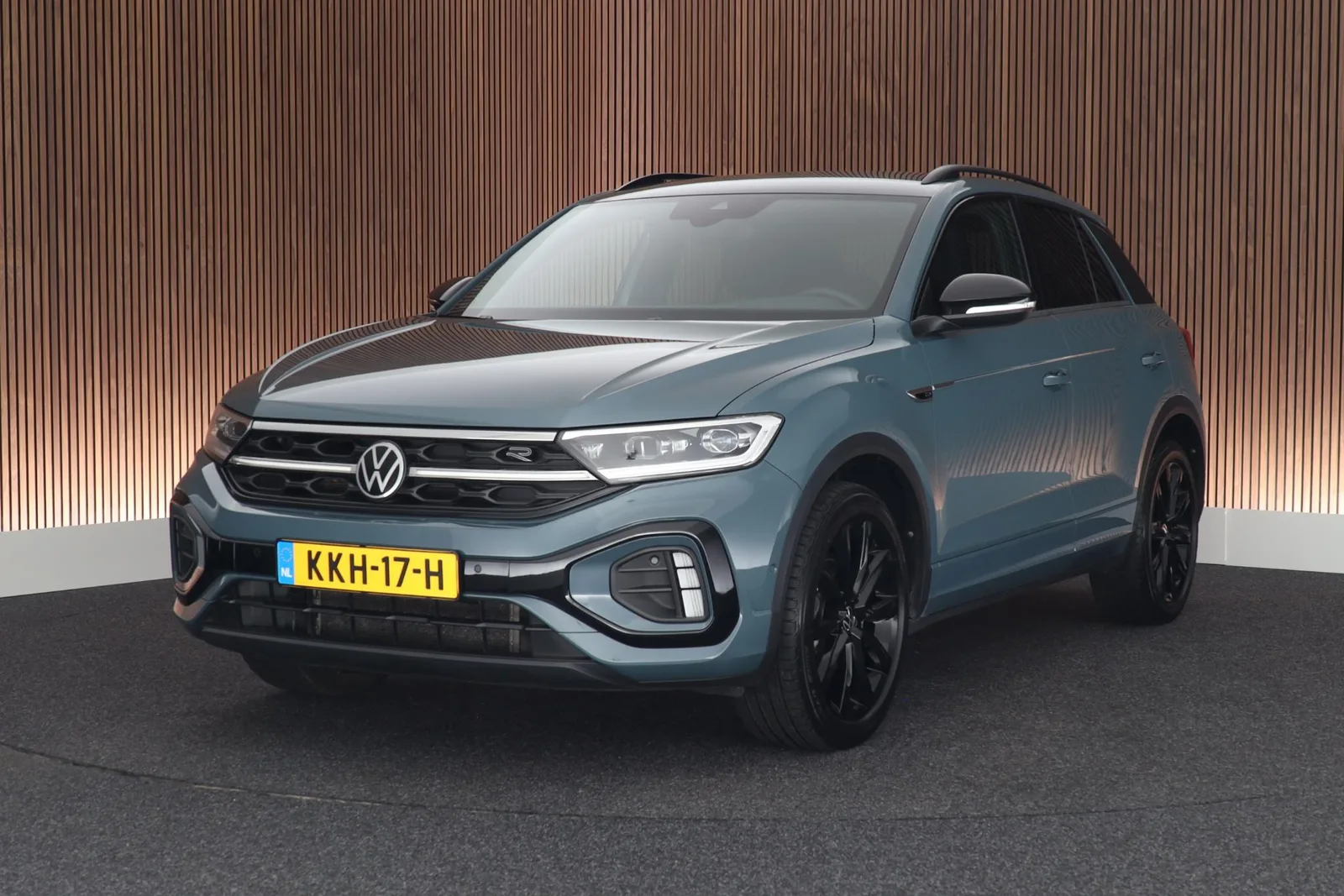 Volkswagen T-Roc (2022) — foto 1