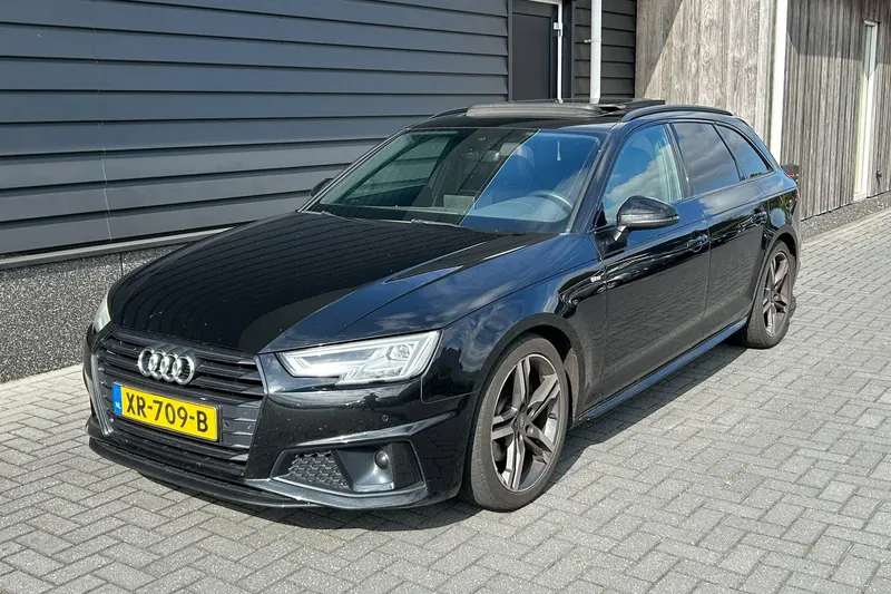 Audi A4 (2019)